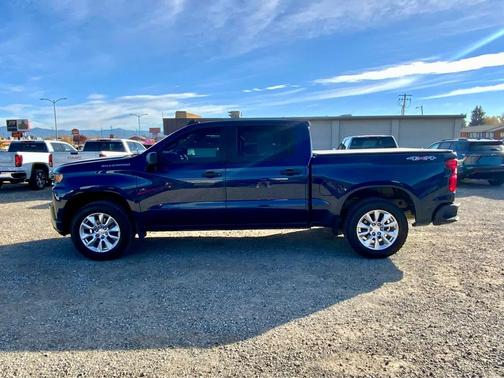2022 Chevrolet Silverado 1500 Custom