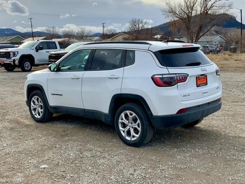 2024 Jeep Compass Latitude