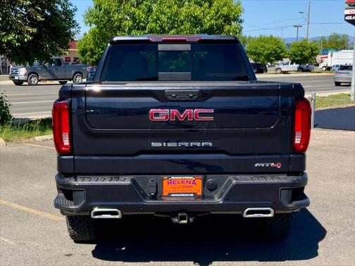 2022 GMC Sierra 1500 AT4