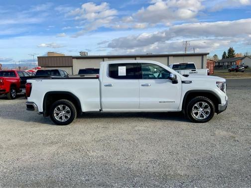 2023 GMC Sierra 1500 SLT