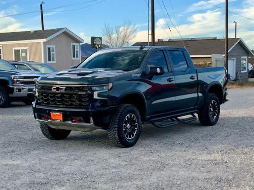2025 Chevrolet Silverado 1500 ZR2