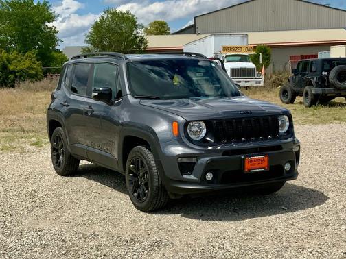 2022 Jeep Renegade Altitude