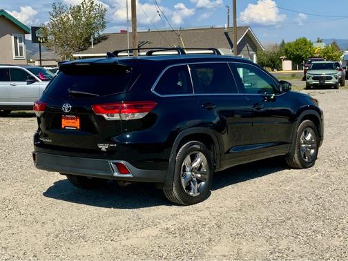 2018 Toyota Highlander Limited Platinum