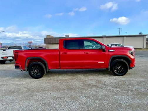 2025 GMC Sierra 1500 Elevation
