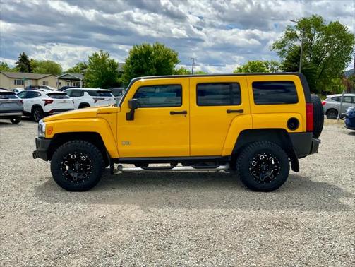 2007 Hummer H3 Base