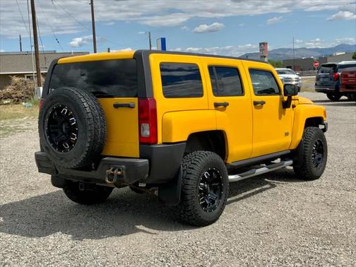 2007 Hummer H3 Base