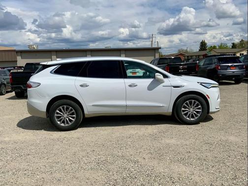 Summit White 2022 Buick Enclave AWD Premium