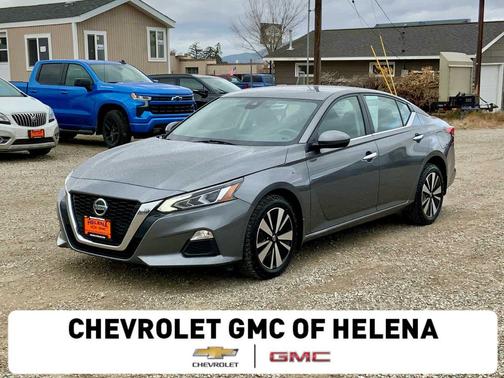 2022 Nissan Altima 2.5 SV