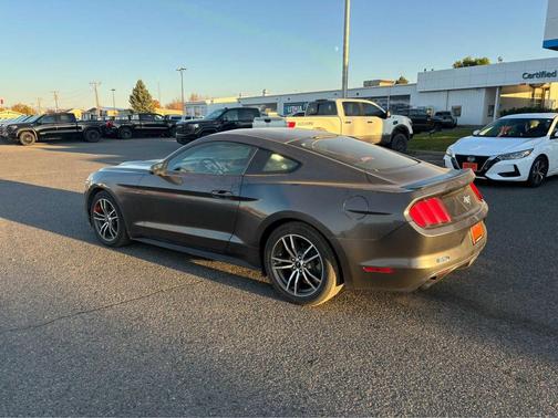 2017 Ford Mustang EcoBoost