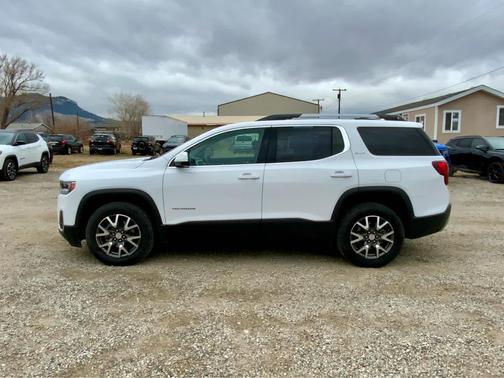 2022 GMC Acadia AWD SLE