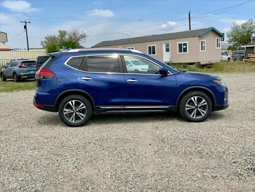 2017 Nissan Rogue SL