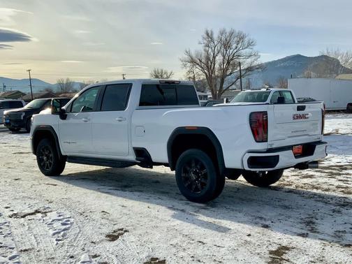 2026 GMC Sierra 3500 AT4