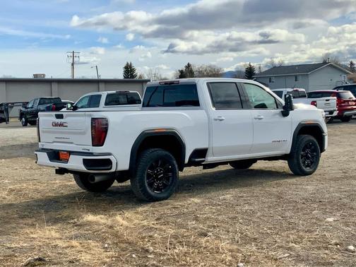 2026 GMC Sierra 2500 AT4