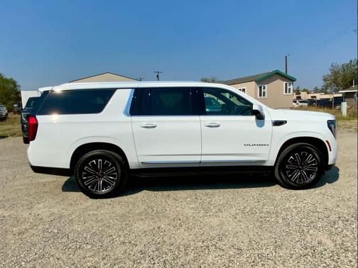 2025 GMC Yukon XL 4WD Elevation
