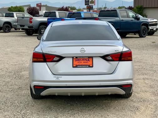 2022 Nissan Altima 2.5 SV