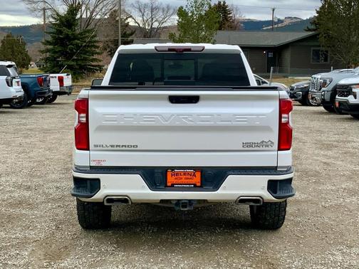 2022 Chevrolet Silverado 1500 High Country