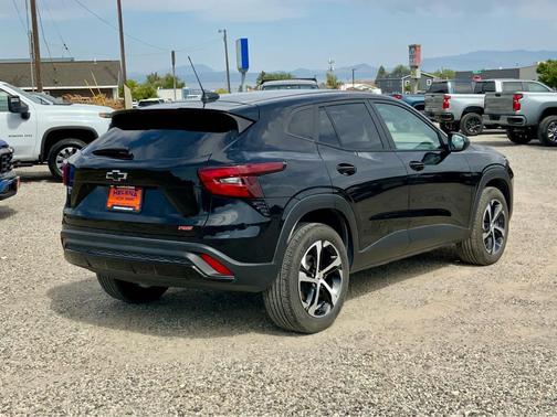2025 Chevrolet Trax FWD 1RS