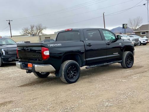2019 Toyota Tundra SR5