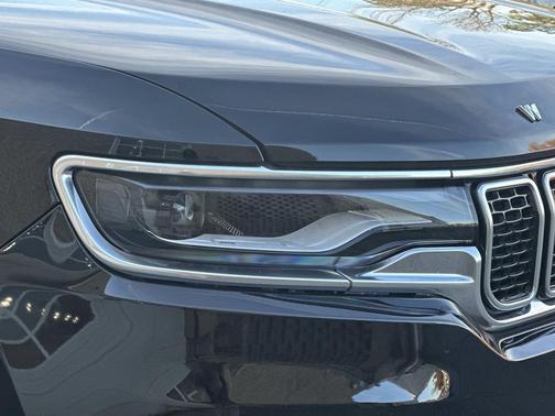 2022 Jeep Wagoneer Series III 4x4