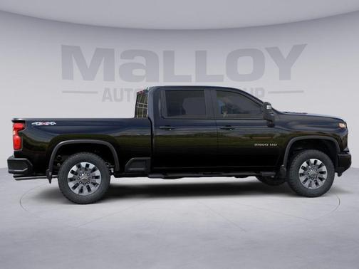 2026 Chevrolet Silverado 2500 Custom