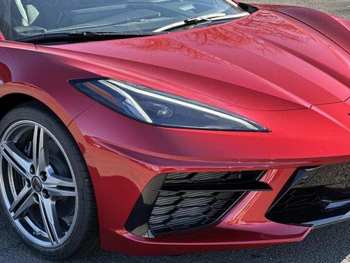 2026 Chevrolet Corvette Stingray w/2LT