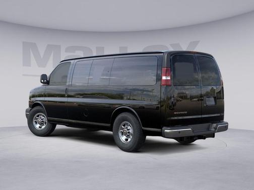 2025 Chevrolet Express 2500 RWD 2500 Regular Wheelbase LT