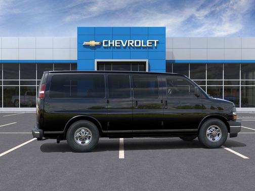 2025 Chevrolet Express 2500 RWD 2500 Regular Wheelbase LT