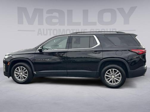 2022 Chevrolet Traverse LT Leather