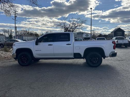 2024 Chevrolet Silverado 2500 LTZ