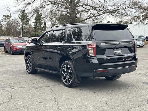 2022 Chevrolet Tahoe 4WD RST