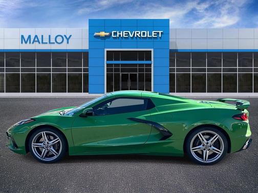 2026 Chevrolet Corvette Stingray w/2LT
