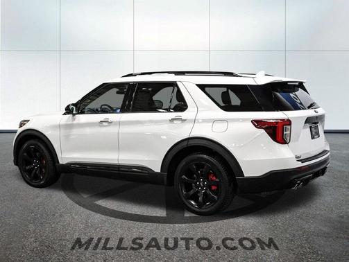 2020 Ford Explorer ST