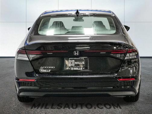 2025 Honda Accord LX 1.5T