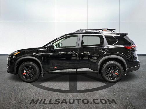 2025 Nissan Rogue Rock Creek