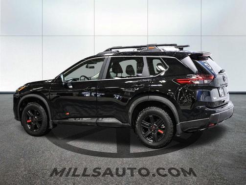 2025 Nissan Rogue Rock Creek