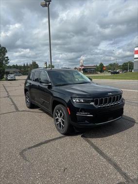 2023 Jeep Grand Cherokee Limited X