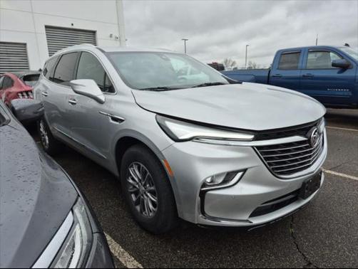 2022 Buick Enclave AWD Essence