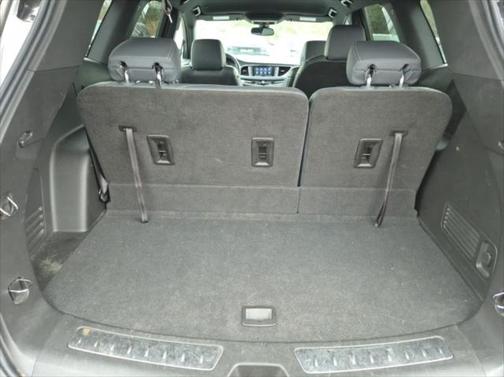 2022 Buick Enclave AWD Essence