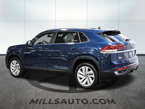2022 Volkswagen Atlas Cross Sport 3.6L V6 SE w/Technology