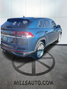 2022 Volkswagen Atlas Cross Sport 3.6L V6 SE w/Technology