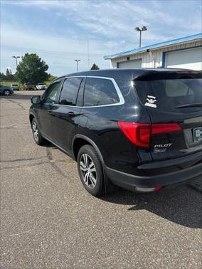 2017 Honda Pilot EX