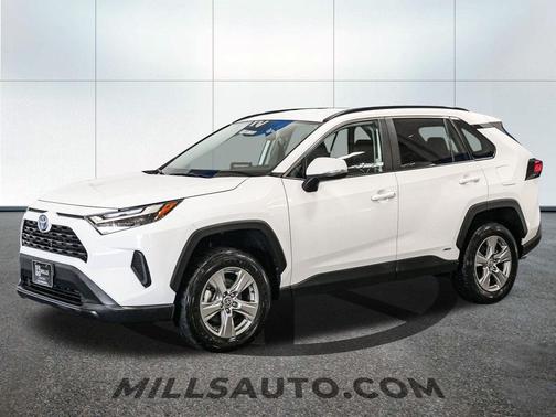 2024 Toyota RAV4 Hybrid XLE