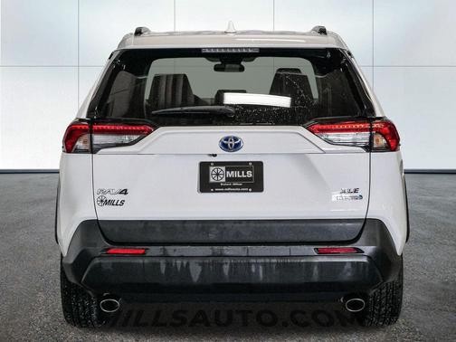 2024 Toyota RAV4 Hybrid XLE