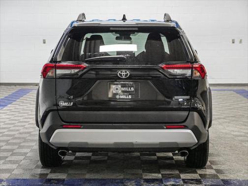 2022 Toyota RAV4 Adventure