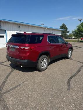 2021 Chevrolet Traverse LT Cloth
