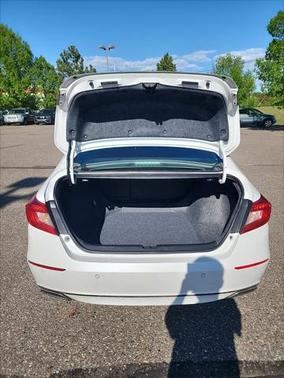 2021 Honda Accord Touring 2.0T