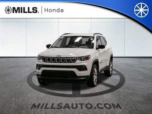 2022 Jeep Compass Latitude Lux
