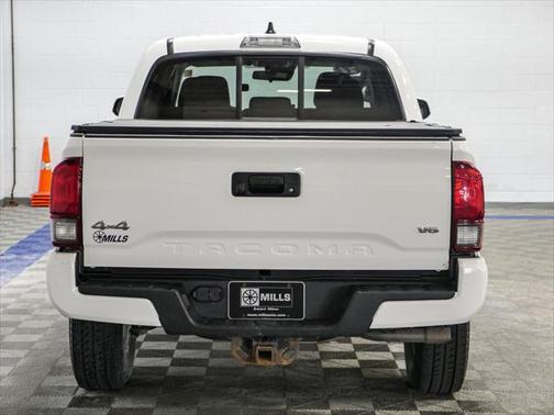 2022 Toyota Tacoma SR