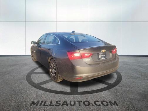 2017 Chevrolet Malibu 1LT