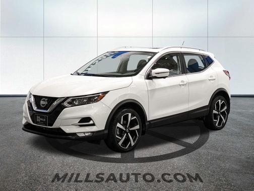2022 Nissan Rogue Sport SL